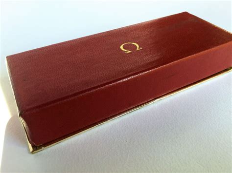 omega vintage watch box.